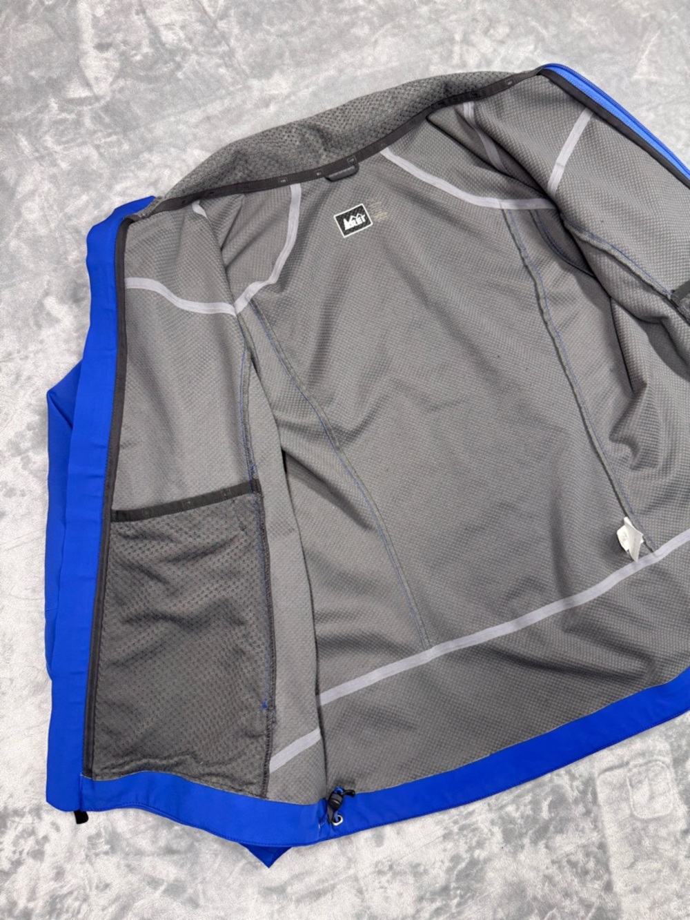 REI Women's Vibrant Soft Shell Blue Jacket - Picture 8 of 14